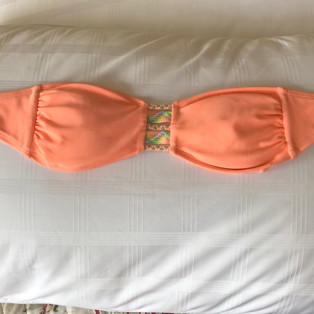 Adorable perfect condition strapless bikini